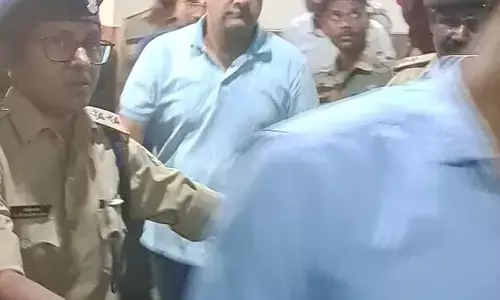 ED के खिलाफ सुप्रीम कोर्ट की शरण में एपी त्रिपाठी और निरंजन दास, सुनवाई से पहले ईडी ने किया गिरफ्तार