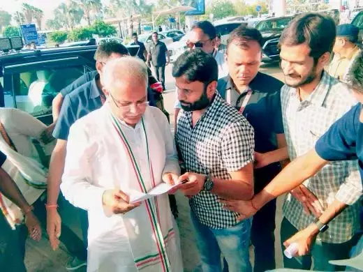 CG भर्तियों में स्थानीय को प्राथमिकता : छत्तीसगढ़ में तृतीय और चतुर्थ श्रेणी के पदों में स्थानीय लोगों को विशेष प्राथमिकता देने के लिए सीएम को ज्ञापन