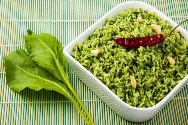 Palak Pulav Recipe : बनाइए हेल्दी-टेस्टी पालक का पुलाव,यूनीक टेस्ट और कलर सबको बहुत पसंद आएगा Palak Pulav Recipe : बनाइए हेल्दी-टेस्टी पालक का पुलाव,यूनीक टेस्ट और कलर सबको बहुत पसंद आएगा
