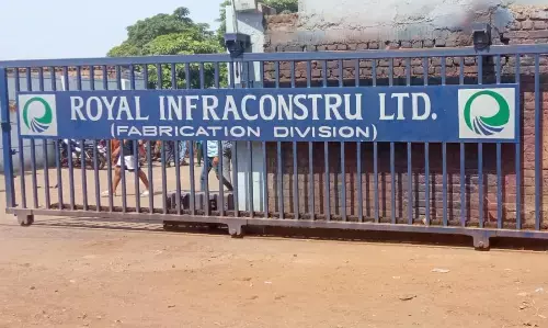 CG News-फैक्ट्री में लगी भीषण आग, एक कर्मचारी की जलकर मौत, आग बुझाने का काम जारी...