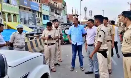 धनकुबेर SDM: एसडीएम के यहां पड़ी रेड़, विजिलेंस की कई टीमें कर रही जांच