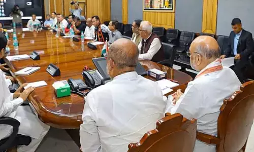 Manipur Violence: न्यायिक आयोग मणिपुर हिंसा की करेगी जांच, रिटायर जज करेंगे अध्यक्षता, 10 लाख रुपये मुआवजे की घोषणा