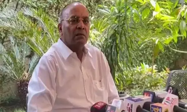 CG Video सिर्फ एक सैलजा काफी हैं : अजय चंद्राकर का कांग्रेस की डिनर डिप्लोमेसी पर तंज, कहा - हराने के लिए रणनीति की जरूरत नहीं, CG को हरियाणा जैसा बनाना सैलजा का लक्ष्य