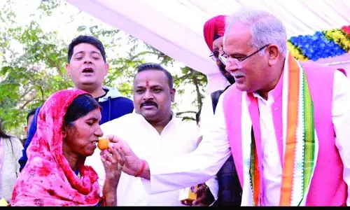 राज्य सरकार की मजदूर हितैषी योजनाओं से छत्तीसगढ़ के 50 लाख मजदूर हुए लाभान्वित, 32 श्रम योजनाओं से लाखों मजदूरों की बदली जिंदगी...