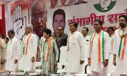 Chhattisgarh Assembly Election 2023 बिलासपुर में क्यों नहीं बनी बात : बिलासपुर संभाग में 24 सीटें, आधी कांग्रेस, बाकी भाजपा, बसपा और जोगी कांग्रेस में बंटी, सम्मेलन में इसी पर बात