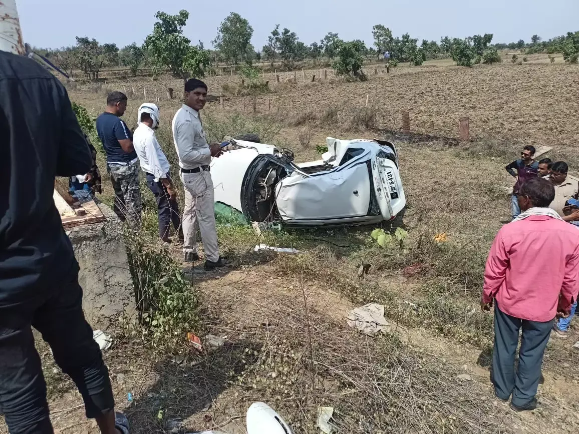 छत्तीसगढ़ में डिप्टी कलेक्टर के भाई की सड़क हादसे में मौत, DEO के पद पर थे पदस्थ, पत्नी गंभीर