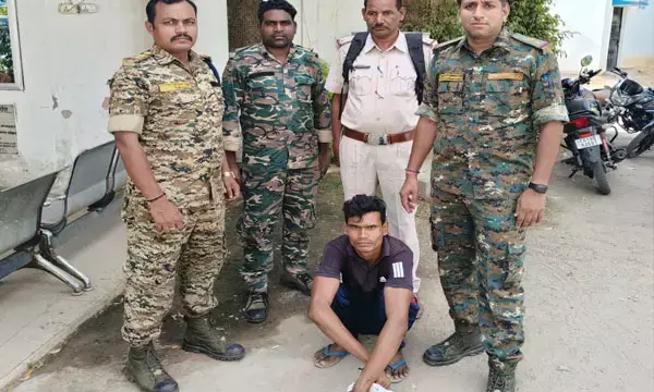 Kanker News: पिता का क़त्ल, फिर शव को दफनाया... बहन को बताया हार्टअटैक से पापा की गई जान... लाश को पुलिस ने कब्र से निकाला