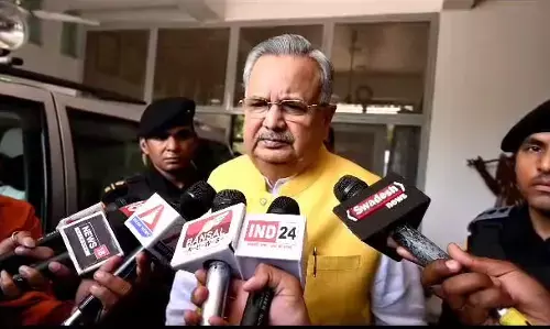 adipurush controversy: जानिए फिल्‍म आदिपुरुष पर बैन को लेकर क्‍या है पूर्व सीएम रमन की राय