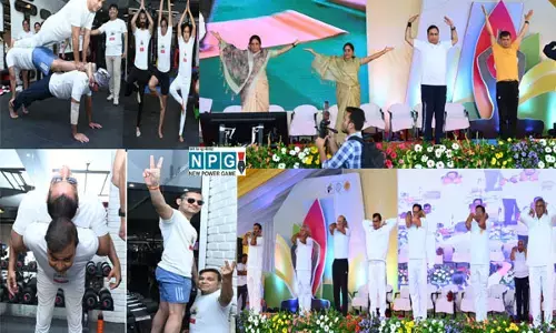 Ex. चीफ सिकरेट्री विवेक ढांड ने 65 की उम्र में कठिन योग मुद्राएं कर जवानों को पीछे छोड़ दिया, देखिए फोटो और वीडियो