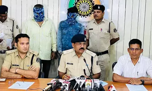 CG में ED के नाम पर वसूली : शराब घोटाले की जांच कर रही ईडी के नाम पर दो ठगों ने अफसरों से कर ली वसूली, पुलिस ने पकड़ा