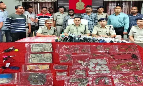 Korba News- डकैती खुलासा: आईपीएल में कर्ज, भांजे ने मामा के घर करवाई डकैती, आरोपी गिरफ्तार...