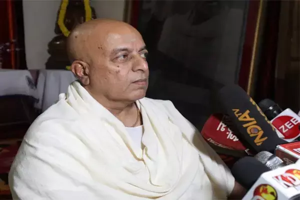 Guru Purnima 2023 in Aghor Pith Varanasi: गुरुओं, संतों और महापुरुषों के बताए मार्ग पर चलने से होगा जग का कल्याण- बाबा संभव राम