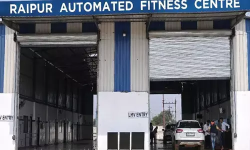 छत्तीसगढ़ में अब सड़क हादसे होंगे कम, अत्याधुनिक मशीनों से जांची जाएगी गाड़ियों की फिटनेस, यहां तैयार हुआ पहला ऑटोमैटिक फ़िटनेस सेंटर