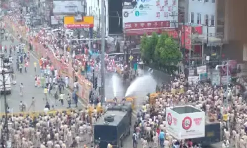 Bihar News: बिहार में बड़ा बवाल, नितीश सरकार खिलाफ प्रदर्शन, पुलिस ने किया लाठीचार्ज, दिग्गज BJP नेता की मौत