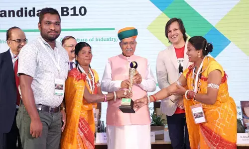 छत्तीसगढ़ को मिला पृथ्वी अवॉर्ड्स: महिला स्व-सहायता समूहों और वनोपज संघ को मिला ईएसजी के क्षेत्र में सम्मान