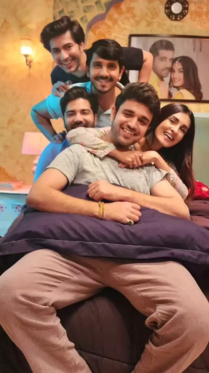 Pandya Store 17 July 2023: Dhara बताएगी Hardik को Malti की सच्चाई, Shivank-Aarushi का सामना करेगें पांड्या परिवार...