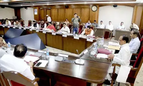 MP कैबिनेट: कर्मचारियों के DA की दर में वृद्धि में मंजूरी सहित कई बड़े फैसले, पढ़ें....