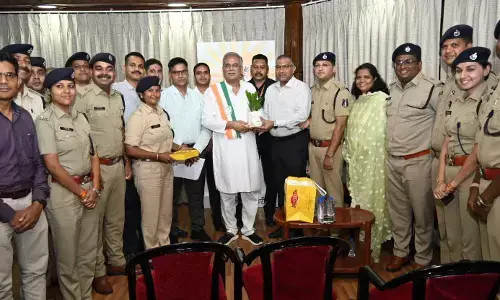 छत्तीसगढ़ राज्य पुलिस सेवा एसोसिएशन ने सीएम भूपेश से की मुलाकात, DA-HRA में वृद्धि पर धन्यवाद ज्ञापित किया