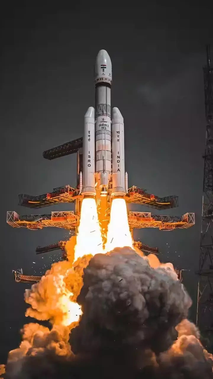 Chandrayaan 3: आखिर पृथ्वी के चक्कर काटते हुए क्यों चंद्रमा तक पहुंचता है चंद्रयान, सीधे क्यों नहीं करता सफर?...