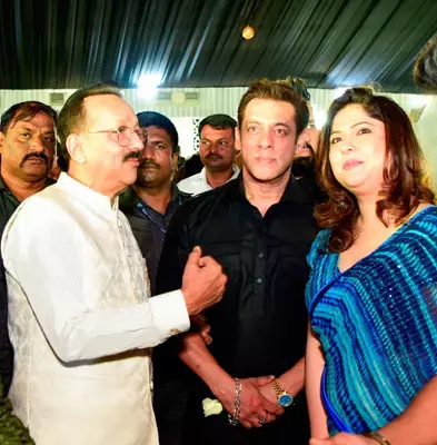 MLA Baba Siddique Biography in hindi:: जानिए कौन हैं- रायपुर लोस के कांग्रेस के आब्‍जर्वर बाबा, जिनके एक बुलावे पर पहुंच जाते हैं सलमान और शाहरुख, बिहार से भी है नाता