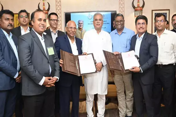 CG News: टाटा टेक्नोलॉजीस और तकनीकी शिक्षा विकास विभाग के बीच एमओयू, स्कूली शिक्षा के साथ  दिया जा रहा व्यावसायिक प्रशिक्षण
