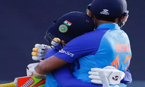 टीम इंडिया को तगड़ा झटका: ये दिग्गज ऑलराउंडर खिलाड़ी ने टीम को दिया धोखा, इस विदेशी टीम में हुआ शामिल...