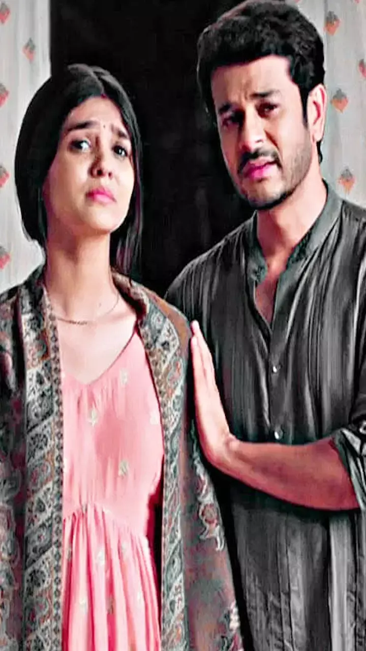 Yeh Rishta Kya Kehlata Hai 8 August 2023: अभिमन्यु बना खूनी, अभिनव को मारकर छीना अक्षरा का सुहाग, आया ये भयंकर ट्विस्ट