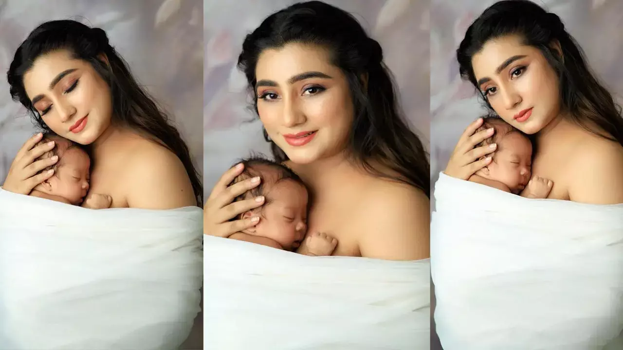 Neha Marda Daughter Photoshoot : बेटी को सीने से बांधकर एक्ट्रेस ने करवाया ऐसा फोटोशूट, देखकर भड़के यूजर्स, बोले- ये कब...
