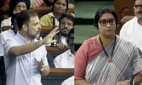 Rahul Flying Kiss: लोकसभा से जाते वक्त राहुल गांधी ने किया फ्लाइंग किस, स्मृति ईरानी ने लगाया ये बड़ा आरोप