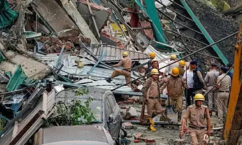 Himachal Pradesh News: हिमाचल-उत्तराखंड में भारी तबाही जारी, 66 लोगों की हुई मौत, मौसम विभाग ने जारी किया ये अलर्ट