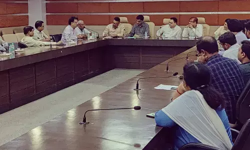 CG_राजपत्रित अधिकारी संघ की बैठक: विधानसभा चुनाव से पहले संघ ने राष्ट्रीय पार्टियों से की एक राज्य एक भर्ती नियम की मांग