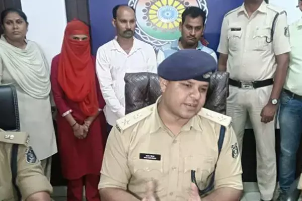 CG-डॉक्टर प्रेमी और प्रेमिका की खौफनाक प्लानिंग: इलाज कराने आई बुजुर्ग महिला का मर्डर, लाश को फ्रिज में स्टोर कर रखे, फिर प्रेमिका के घर जलाया...