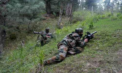 Jammu and Kashmir : बालाकोट में घुसपैठ की कोशिश सेना ने की नाकाम,भारी मात्रा में गोला बारूद बरामद