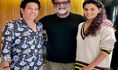 Saiyami Kher - Sachin Tendulkar: सैयामी खेर ने अपनी घूमर शैली की गेंदबाजी से सचिन तेंदुलकर को प्रभावित किया...