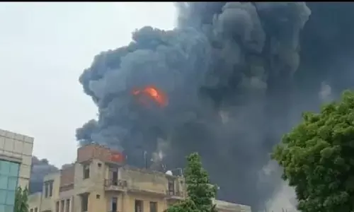 Sonipat Fire:  केमिकल फैक्टरी में लगी भीषण आग, धमाके के साथ फटे ड्रम, मचा हड़कंप