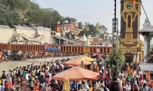Haridwar News: हरिद्वार में चंडी देवी मंदिर के पास भूस्खलन, दुकानों का निचला हिस्सा क्षतिग्रस्त