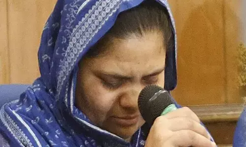 Bilkis Bano Case: बिलकिस के दोषी यह नहीं कह सकते- सजा माफी के आदेश पर सवाल नहीं उठाया जा सकता : सुप्रीम कोर्ट