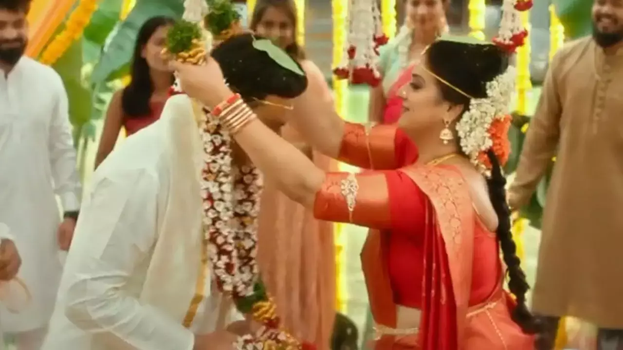 Actor Ki 60 Saal Mein Chauthe Shadi: इस फेमस एक्टर ने की चौथी शादी, 60 साल की उम्र में लिए सात फेरे, और अब बेटे ने...