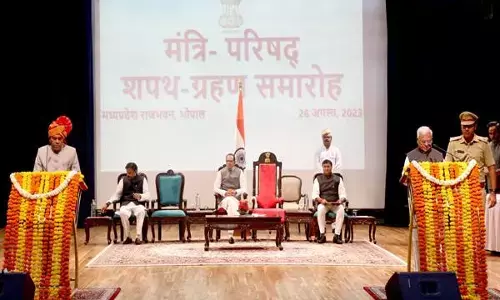MP News: राज्यपाल ने नवनियुक्त मंत्रियों को दिलाई शपथ, CM भी हुए शामिल...