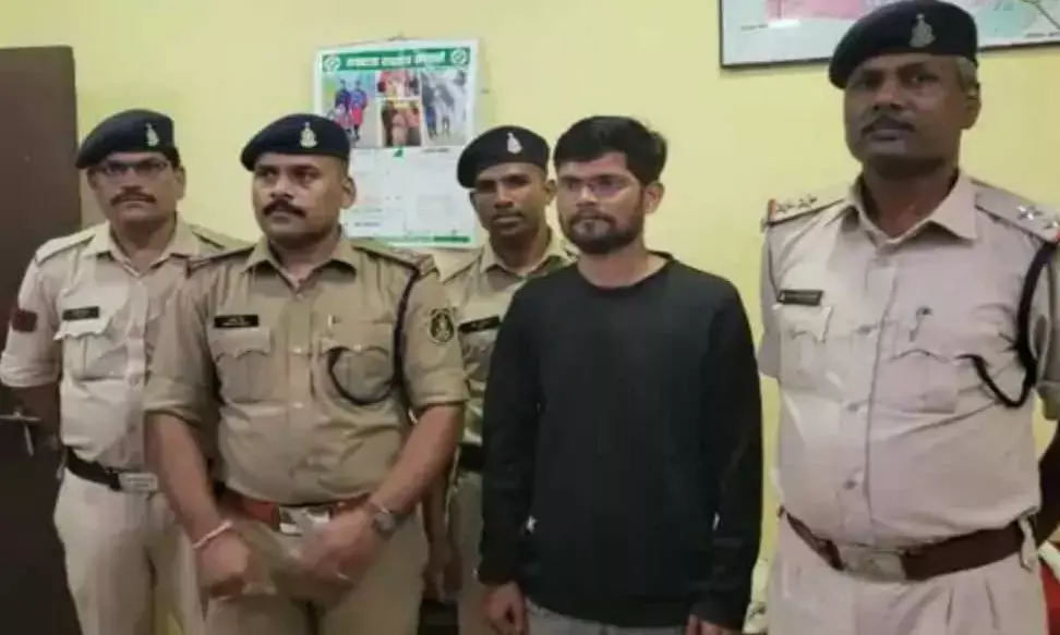 Janjgir News: शराबी पति ने पत्नी को मारकर फंदे पर लटकाया, फिर खुद सुसाइड नोट लिख पति को निर्दोष बताया