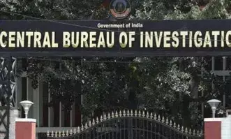 Delhi Liquar Policy Case : कारोबारी से रिश्‍वत लेने के आरोपी ED अधिकारी को CBI ने हिरासत में लिया