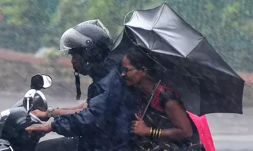 India Rainfall Alert : अंडमान-निकोबार, सुदूर दक्षिण प्रायद्वीपीय भारत में भारी वर्षा गतिविधि जारी रहेगी : IMD