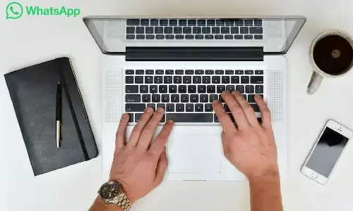 WhatsApp for MacOS: Apple मैक यूजर्स के लिए Meta ने लॉन्च किया नया ऐप, बड़ी स्क्रीन पर कर सकेंगे अब ग्रुप कॉल