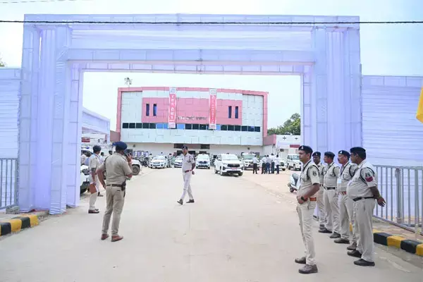 Bilaspur Central University Convocation: दीक्षांत समारोह के लिए सीयू में चाक चौबंद इंतजाम, राष्ट्रपति इन छात्रों को करेंगी उपाधि और पदक वितरण