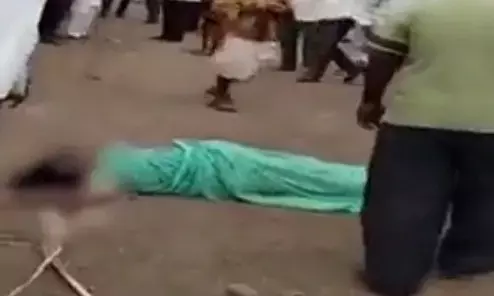 Maharashtra Crime: 2 हजार रुपये वापस मांगने पर 4 लोगों ने दलित विधवा काे सड़क पर पीटा