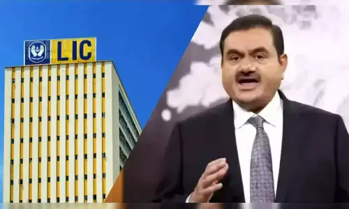 Adani Group: एक दिन में LIC के 1400 करोड़ का हुआ नुकसान, अडानी ग्रुप के शेयरों में गिरावट का असर