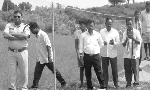 Ambikapur News: तीन बच्चों की मौतः नहाने के दौरान कुएं में डूबी, गांव में पसरा मातम...