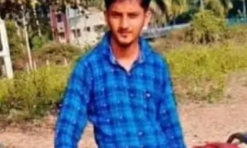 Karnataka News: विवाहिता को मैसेज करने का मामला, महिला के पति को फंसाने के लिए उसके दोस्‍त ने की थी युवक की हत्‍या