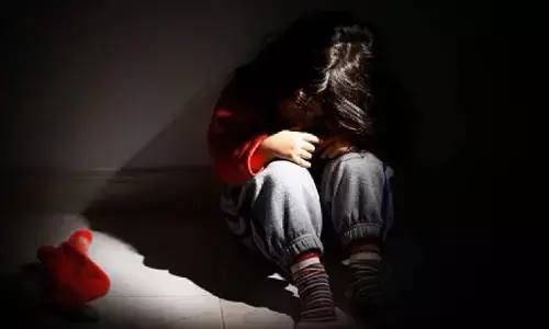 Delhi Crime News: 6 साल की बच्ची का स्कूल बस में यौन शोषण, पॉक्‍सो एक्ट के तहत मामला दर्ज किया