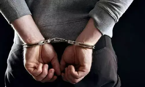 West Bengal News : नाबालिग छात्र को आत्महत्या के लिए उकसाने के आरोप में हेडमास्टर गिरफ्तार